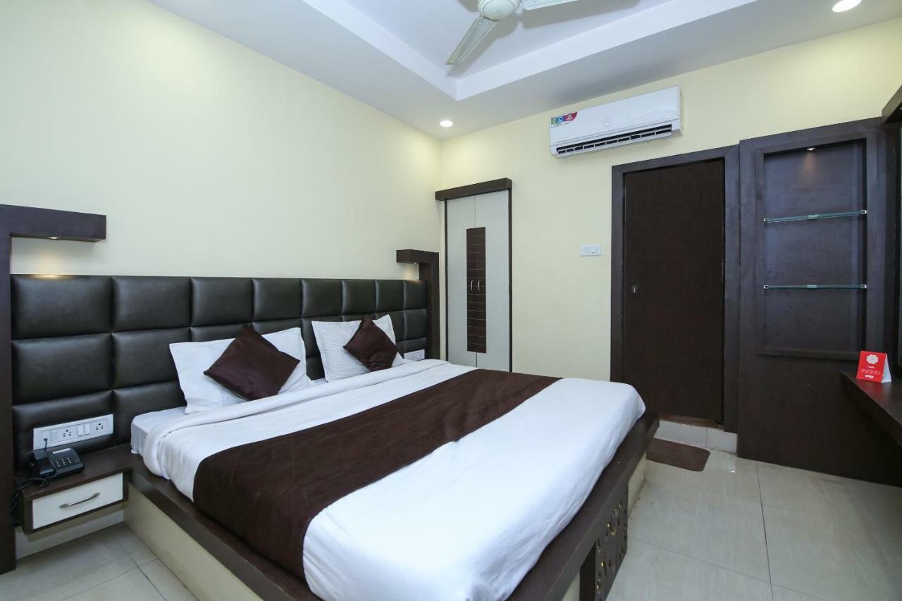 Hotel Rahul Jabalpur Buitenkant foto